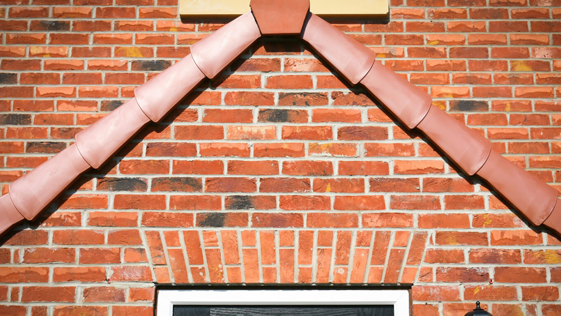 Mitchell & Urwin photo 1