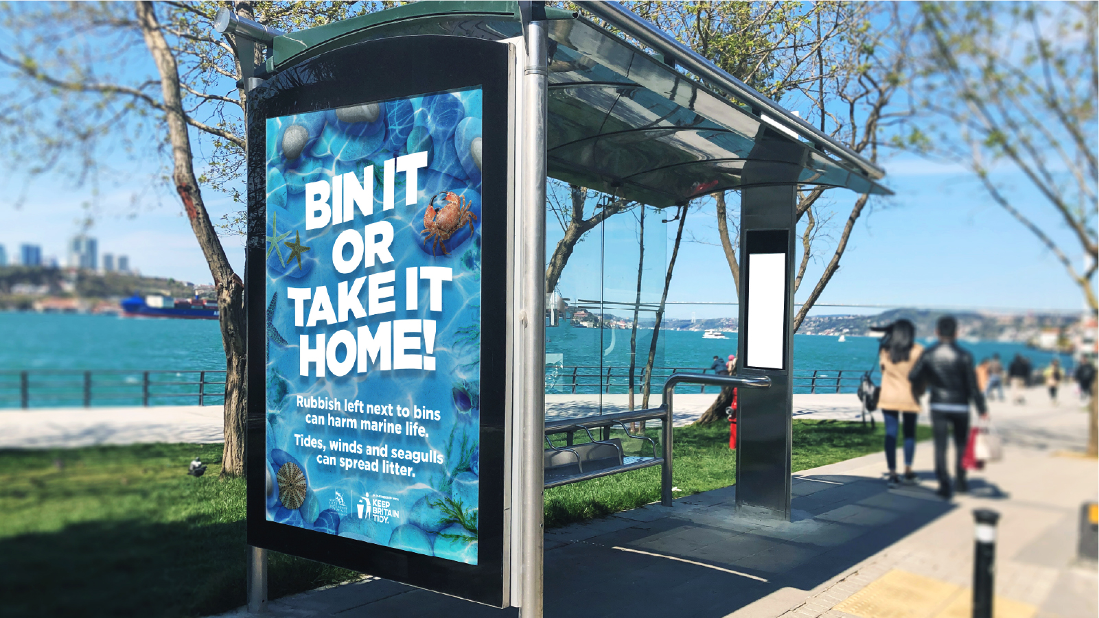 Marine Littering out door advertising on a bus shelter